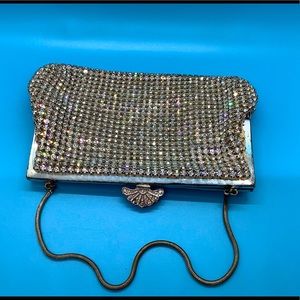Hot Silver Diamond Crystal Vintage Clutch